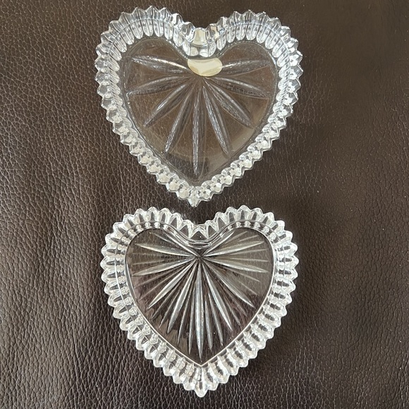 Gorham Lead Crystal Heart Shaped Trinket Box - Picture 3 of 7